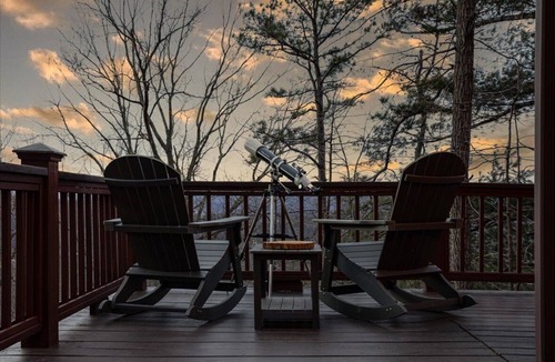 Lost River Cabin | Moon View A-Frame - Wood Sauna, Mountain Views, Fire Pit, Wood Stove, Stargazing