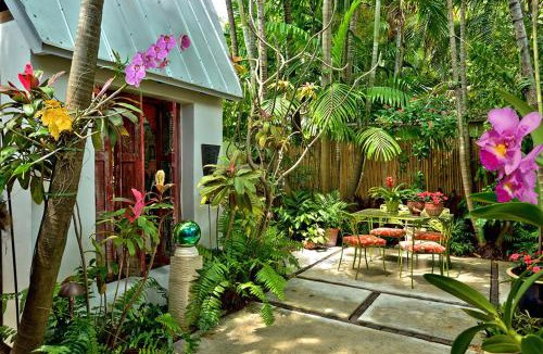 Historic Seaport House | Namaste