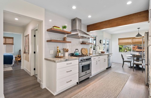 Leucadia House | New Stunning Beach House Steps to the Sand