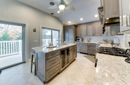 Culloden Shores House | Newly Built, 4BR, 3BA house w/in-ground pool walking distance to Montauk Harbor
