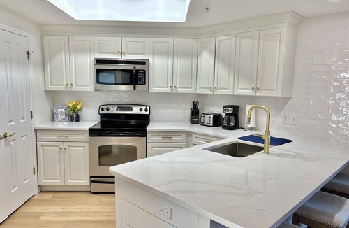 Palmetto Dunes Villa | Newly Remodeled! Luxury Oceanfront with 2 BeachBikes, Beach Chairs and Umbrella