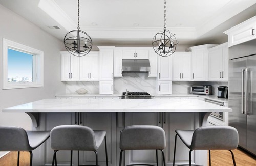 Harvey Cedars House | Newly Renovated Bayfront Estate — Harvey Cedars, LBI