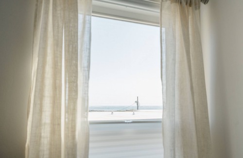 North Wildwood Condo | North Wildwood Condo with ocean views and just steps to the beach.