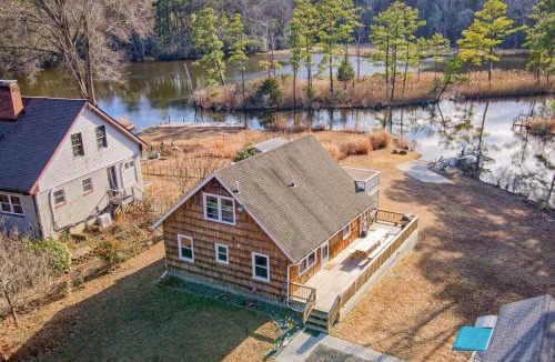 Edwardsville House | Northern Neck Nature Retreat w/Boat Ramp & Dock!
