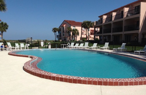 Butler Beach Condo | Ocean front Condo ground level REMODELED