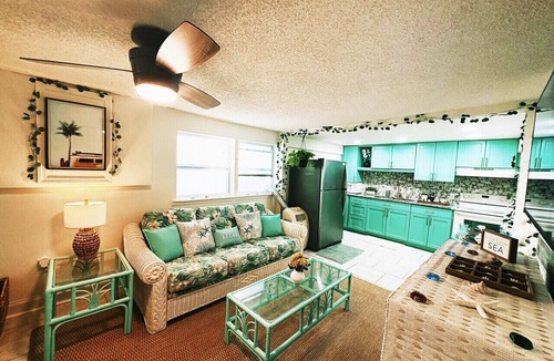 Crescent Beach Apartment | One bedroom in United States of America, Cocoa Beach