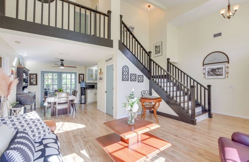 Braden River Cottage | Outdoor Kitchen & Gaming Garage: Bradenton Retreat