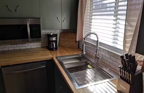 Southside House | Patriot's Post - just renovated near Lackland AFB
