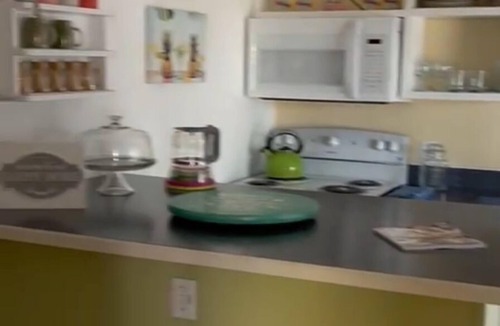 Cocoa Beach Villa | Penguins on the Beach 2BR Steps to Beach & Downtown, pool, Unit 7