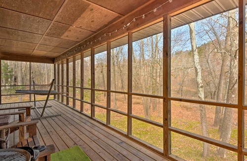 Great Cacapon Cabin | Pet-Friendly Riverfront Cabin with Patio + Yard!