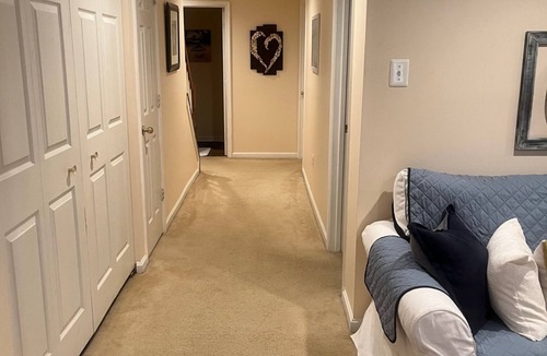 Arnold Apartment | Private Cozy Basement Apartment