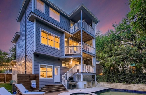 Clarksville House | Private Pool Oasis, Right in the Heart of Downtown ATX - by PMI Austin Metro