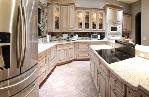 Greater Northdale House | Private Resort-Style Pool w/Lazy River, Grotto & Hot Tub – Golfers & Pups Love!