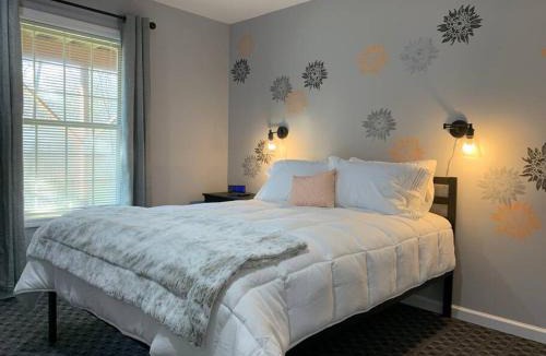 Davison Apartment | Private Suite in Davison