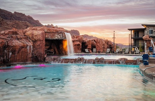 Moab South Valley Condo | Quad D 1-4 - Relax after your Moab adventures