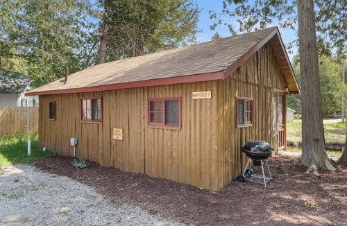 Indian River Cabin | Reed's on the River Cabin 1
