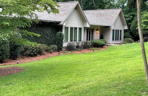 Tuscaloosa House | Remodeled 3BR golf course paradise w/private cul-de-sac on the 18th hole @NRYC