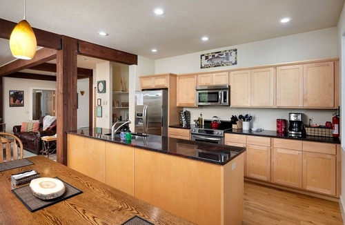 Cameron Cabin | Remote Riverfront Cabin with Porch and Amazing Views in Montana