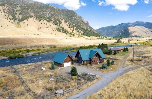 Cameron Cabin | Remote Riverfront Cabin with Porch and Amazing Views in Montana