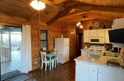 Landrum Cabin | Rustic Refuge: Simple Comfort tucked into the Blue Ridge Foothills- Log Cabin