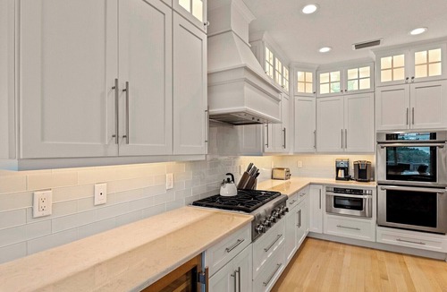 Ilexhurst House | Seaside Haven by Duncan Real Estate