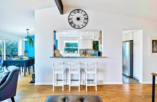 Rainier Valley House | Seattle Group Home | Lake Views & Near SeaTac