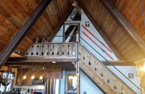 Bellaire House | Secluded A-Frame with Epic Views & Pool Access
