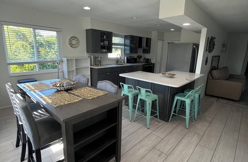 Nokomis House | Serenity on Stilts