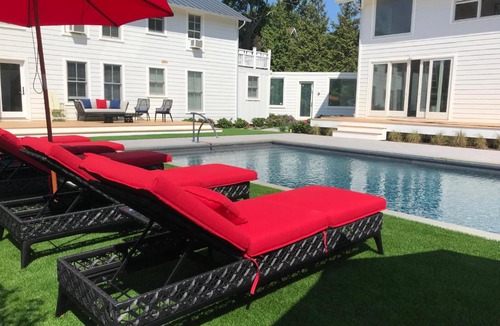 Shelter Island Heights Bed & Breakfast | Seven Resort Style Inn near Beach