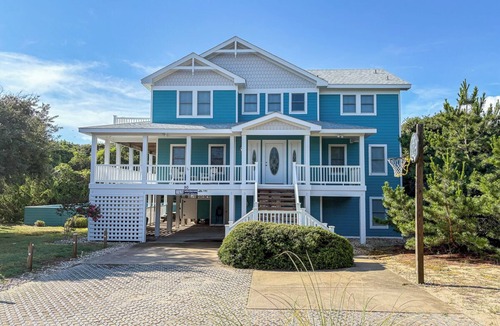 Southern Shores House | SKYLINE SERENITY - 6 BR Home in Southern Shores w/Private Pool, Hot Tub, Elevator