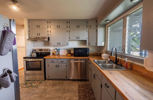 Gadsden House | Spacious 4BR Home- Perfect for Families & Groups! 1 min from Noccalula Falls