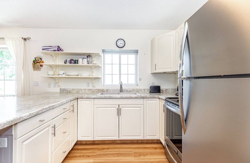 Pelican Rapids House | Spacious Duplex on Sandy, Private Beach! 5 Bedroom - 3.5 Bath MN Lake Cabin