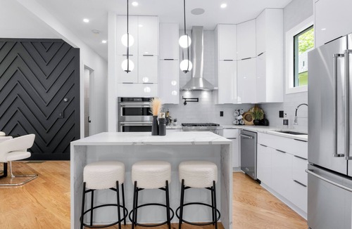 College Park House | Spacious Executive Home Near Airport & Downtown Atlanta