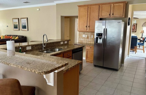 Watersong House | Spacious Orlando Getaway – Sleeps 16+! Pool, Game Room & close to Disney parks