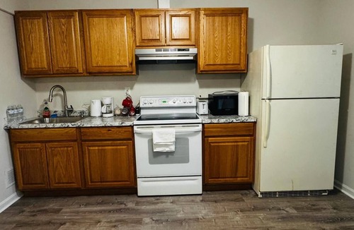 Bel Air South House | Spacious Private 2BR Suite in Abingdon with Separate Entrance