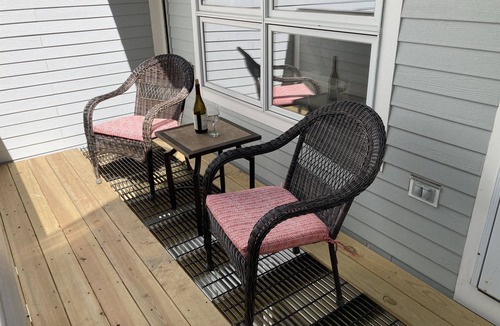 Carrabassett Valley Condo | Sugarloaf Mt. - on the mountain, indoor pool, short walk to lift, quiet