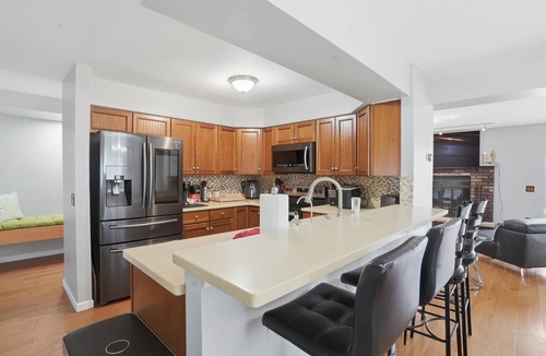 Poughkeepsie House | Summit Sanctuary: EV Ready Mountain Views