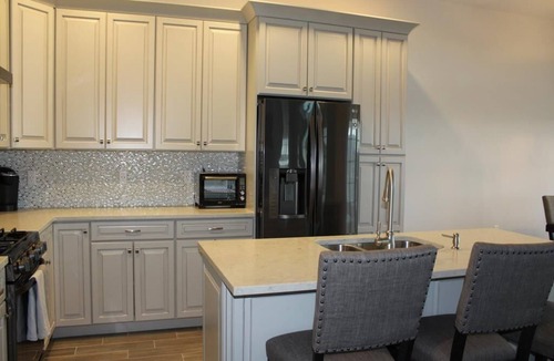 Beach Haven Condo | Sunday to Sunday. Elevator, Beach Badges. Roof top deck. WIFI. Bay side 4.