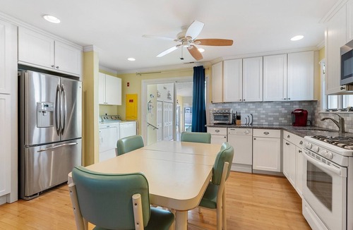 North Cape May House | Sunset beach house. 1 block to the beautiful Delaware Bay beach!
