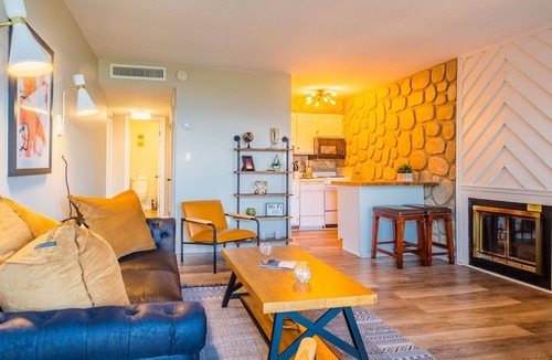 Chalet Village Condo | The Higher the Hair - 2BR Condo for 4 facing Park, Wifi