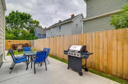 Niagara Falls House | 'The Parkway Haven' Gateway to Niagara Falls Fun!
