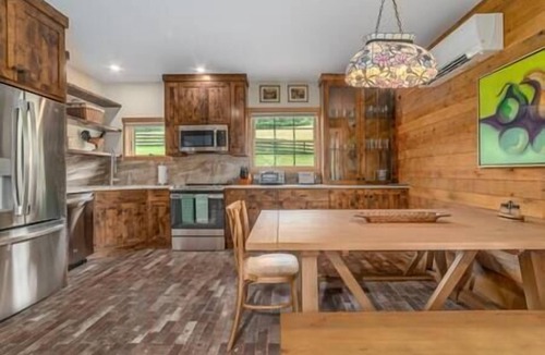 Lexington House | The Stables at Springhouse Farm, The Stables at Springhouse Farm