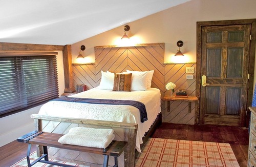 Durham Hotel | Three Chimneys Inn