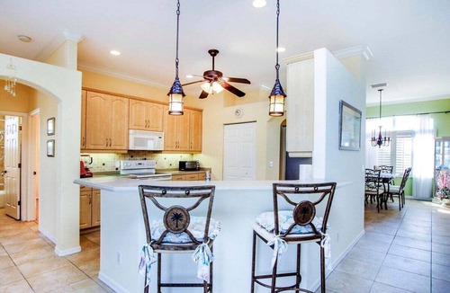 North Port House | Tranquil lakefront pool home in North Port - Rod And Reel