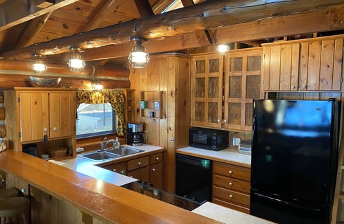 Mayfield Cottage | Traverse City @ Rennie Lake . Idyllic Lakefront Retreat . CC49 . Perfect!