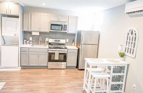 Valley View Apartment | Unique Studio Apartment