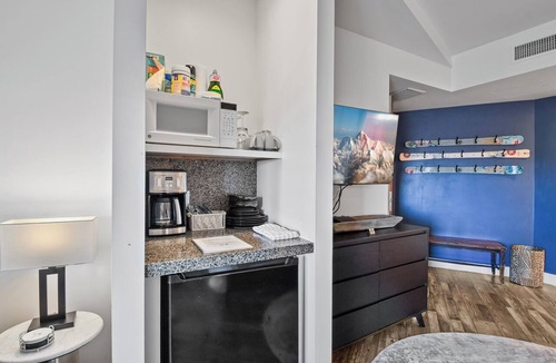 Park City Condo | Updated Sundial unit in Canyons Village, balcony, outdoor swimming pool and hot tubs, walk to hiking