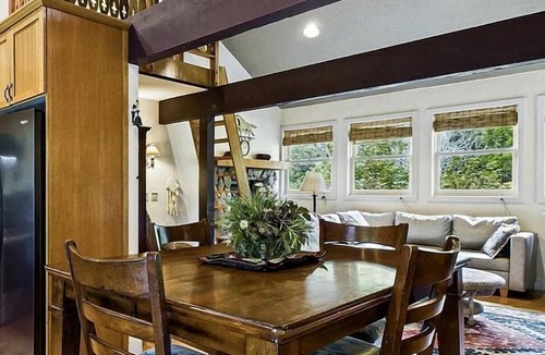Berry Glenn Cabin | Upscale Farmhouse Cabin Encircled by Redwoods, Northern California