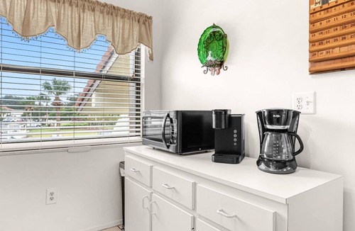 Ventura Apartment | Upstay 2BR Golfer s Retreat w Patio Ventura Resort