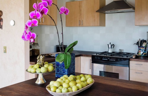 Lower Queen Anne House | Villa Dell'Amore, Urban Retreat Unparalleled Views